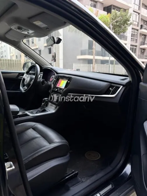 MG Rx5 2019 Black Automatic Used for Sale in Giza - 4