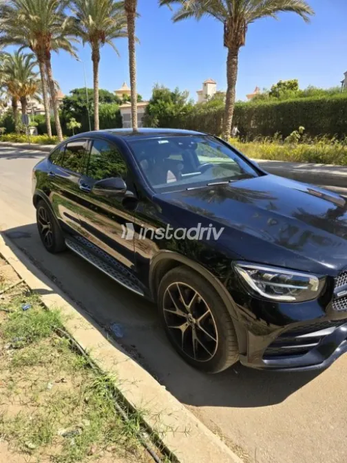 مرسيدس GLC 300 2023 أسود أوتوماتيك مستعملة للبيع في القاهرة - 1