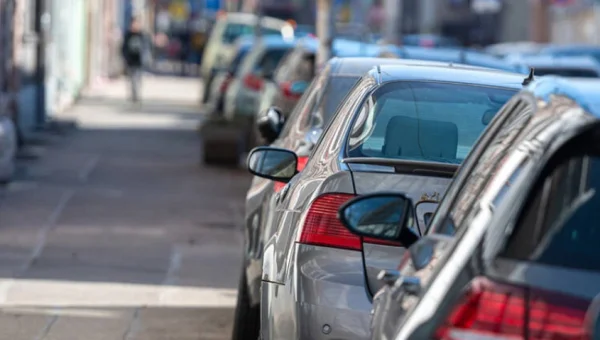 Random Parking Outside Shops Could Lead to Jail: Traffic Law Imposes Strict Penalties