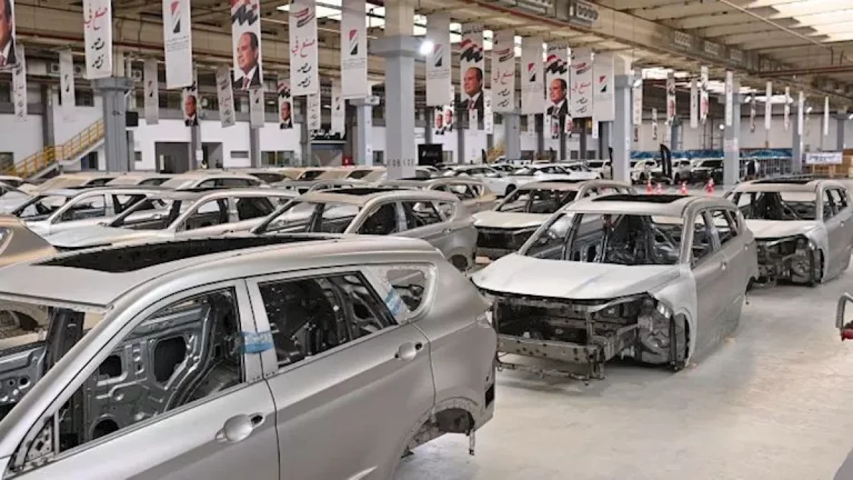 During Deputy Prime Minister's Visit: 3 Chinese Models Draw Attention Inside Al-Nasr Factory
