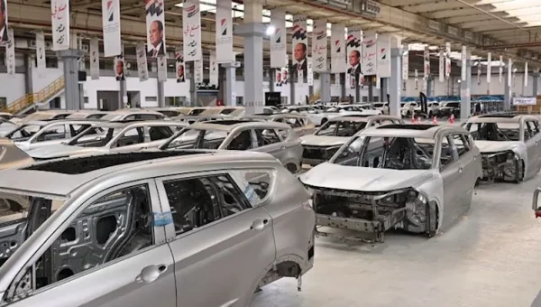 During Deputy Prime Minister's Visit: 3 Chinese Models Draw Attention Inside Al-Nasr Factory