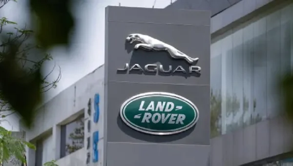 Airbag Defect Triggers Recall of Over 250,000 Land Rover SUVs in the U.S.