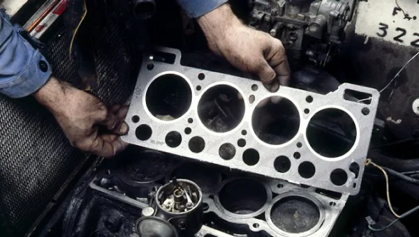 White Smoke and Coolant Loss: Warning Signs of a Blown Head Gasket