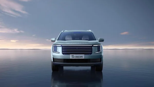 Soueast S08 DM Hybrid Arrives in Egypt with 7 Seats and Over 1000 km Range