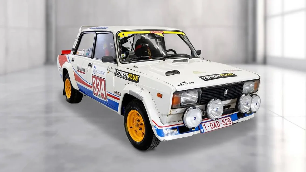 From People's Car to Rare Gem: Lada 2105 VFTS Listed for 3.5 Million EGP in Germany