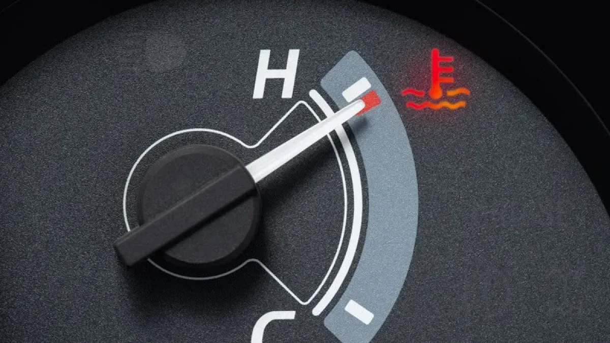 How to Stay Cool Inside a Car Without Air Conditioning During Extreme Heat?