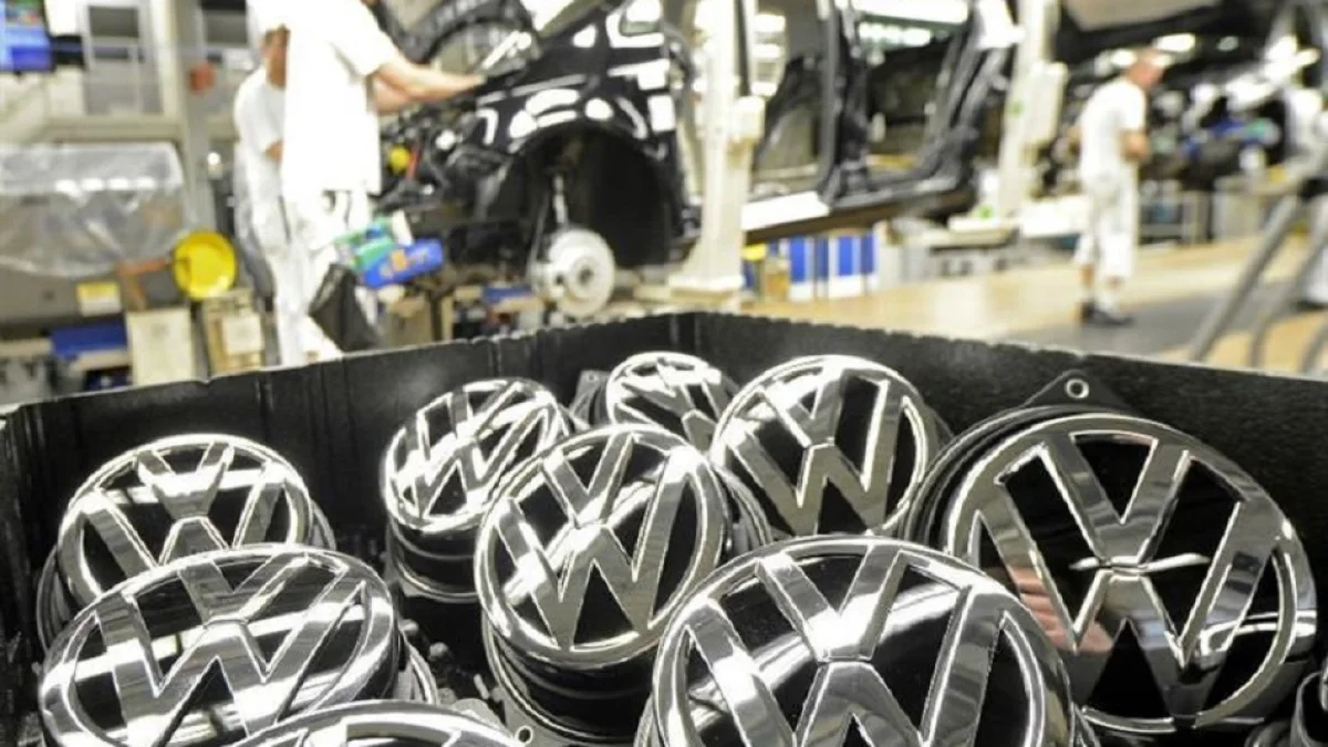 Volkswagen Considers Cutting 100,000 Jobs in Largest Restructuring in European Auto History