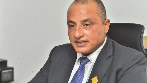 Road Safety Expert Explains the Legal Distances for Installing Warning Signs