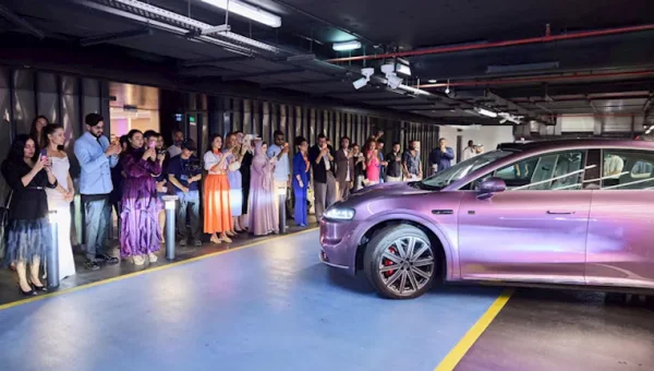 LUXEED R7 Concludes Media Drive Event in Dubai, Targets Luxury Mobility Market in Middle East
