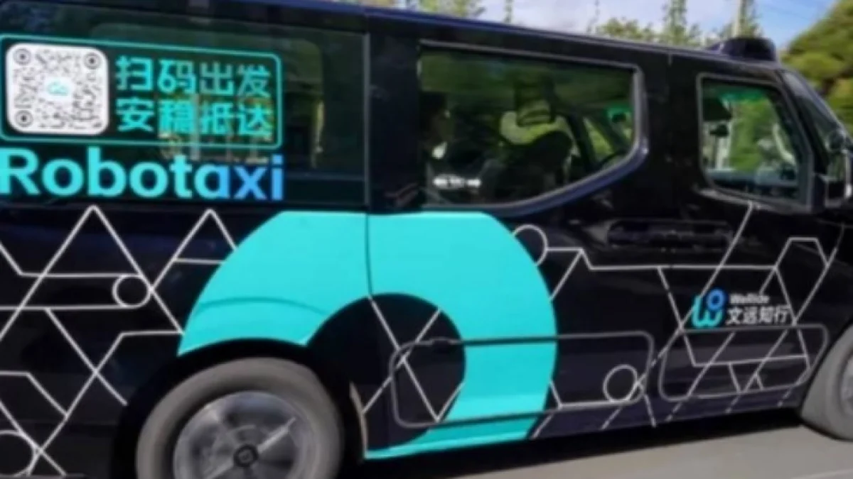 China's Electric Taxis Help Cushion Global Oil Price Shocks