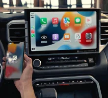 Your Car Screen Becomes a Streaming Platform: Apple's New CarPlay Video Feature Has a Key Condition
