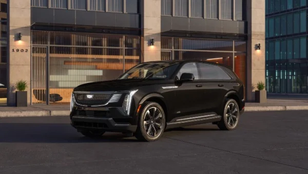 Mansour Automotive's Cadillac Unveils All-Electric Escalade IQ and Optiq in Egypt