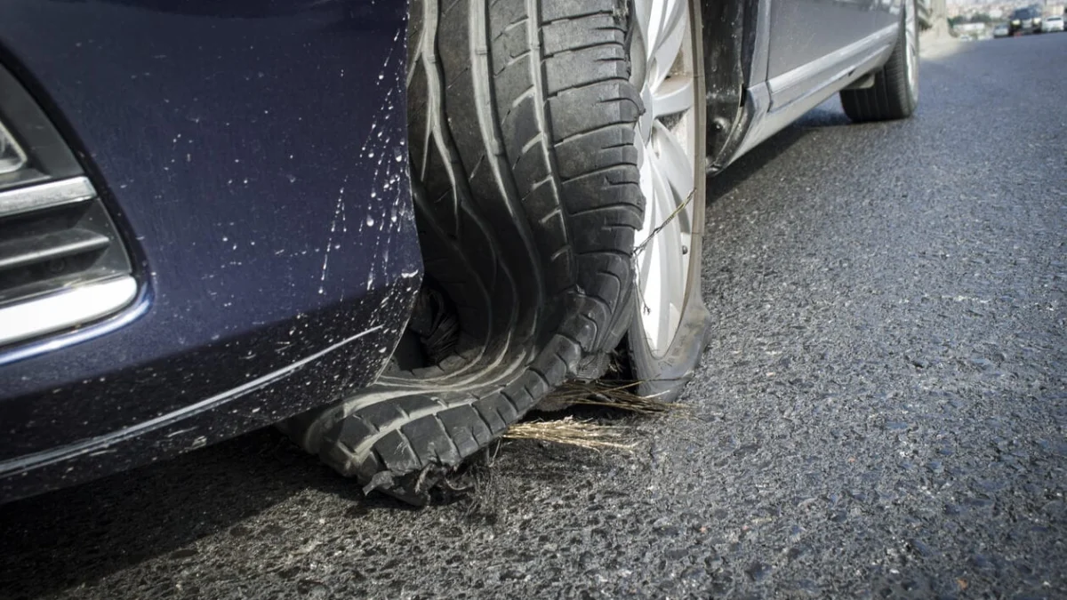 Heat Waves and Tire Blowouts: Simple Mistakes That Threaten Your Road Safety