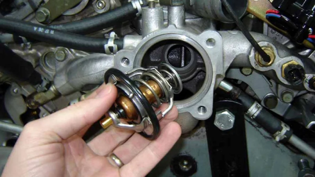 Engine Overheating? Removing the Thermostat Could Make the Problem Worse
