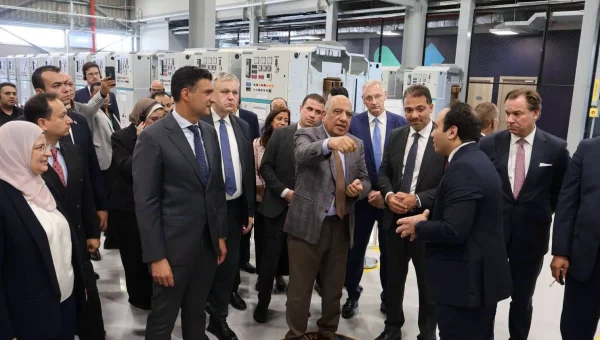 عصمت: توطين الصناعات الكهربائية يدعم مستقبل صناعة السيارات في مصر