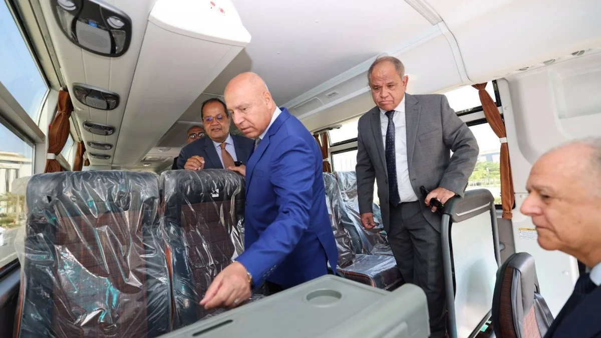 Egypt's Minister of Transport Receives 20 Nasr Sky Buses for Superjet with 65% Local Content and Global Specs
