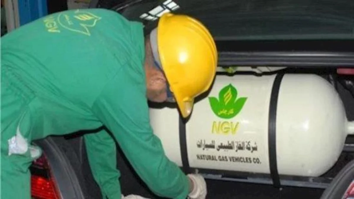 Is Your Car's Gas Cylinder a Summer Threat? Experts Say No
