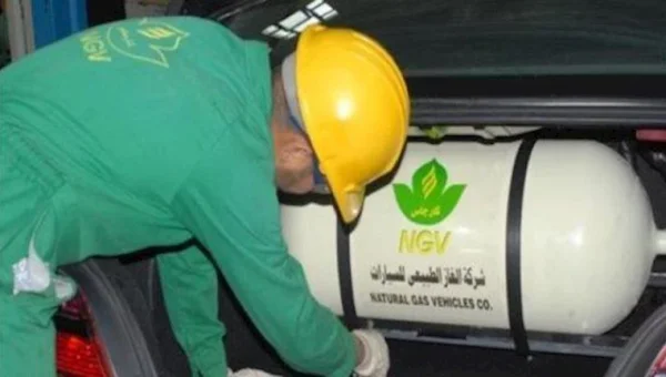 الغاز في سيارتك آمن تمامًا.. خبراء يردون على مخاوف الصيف