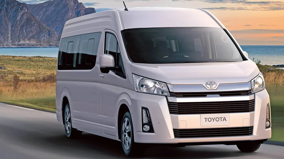 Toyota Hiace Dominates Tourist Microbus Sales in Egypt with 86% Market Share