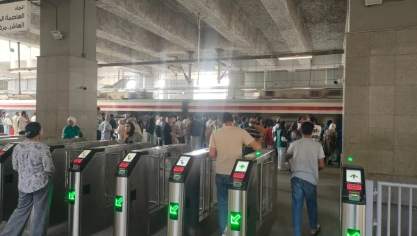هل تأثرت القطارات والمترو والموانئ بعد زلزال الفجر؟ وزارة النقل تجيب