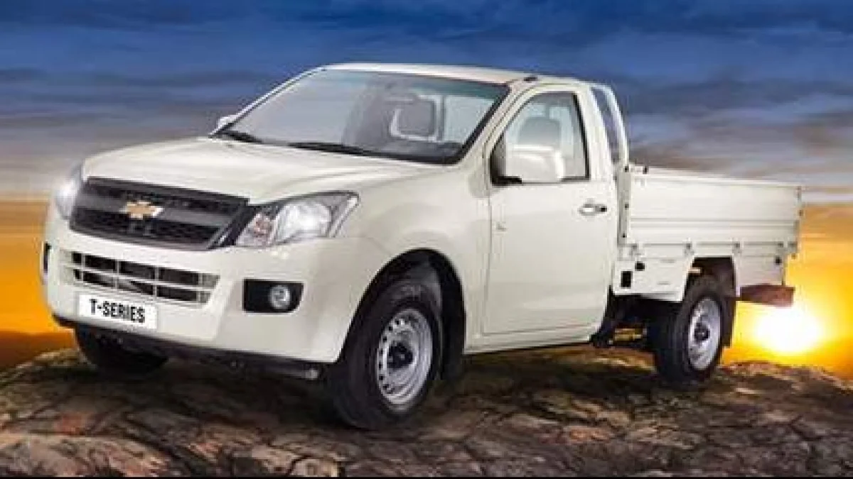 Egypt's Commercial Vehicle Sector Holds Steady as Chevrolet Dominates Licensing Charts