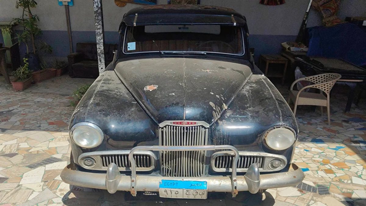 1954 Humber Hawk: A Rare British Jewel Appears in Egypt at a Surprising Price