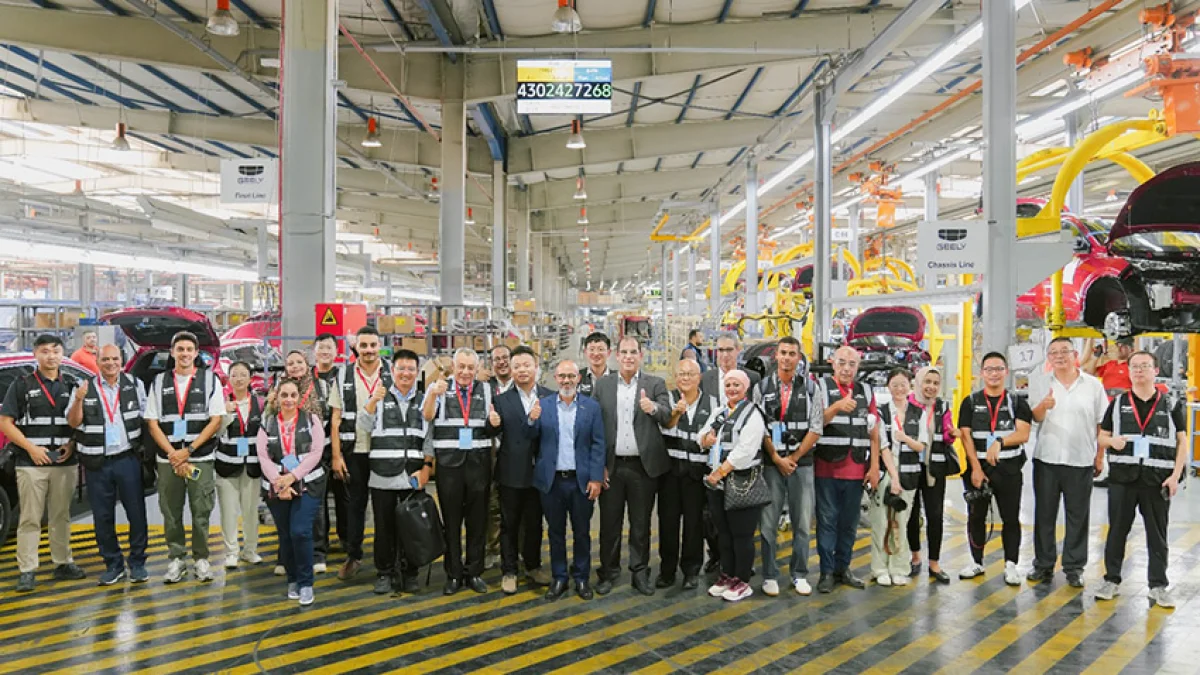 Automobility Hosts Chinese Media Delegation at BAMIC Factory to Mark 70 Years of Egypt-China Relations