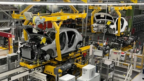 Profit Crisis Deepens in 2026: Global Carmakers Lose Billions