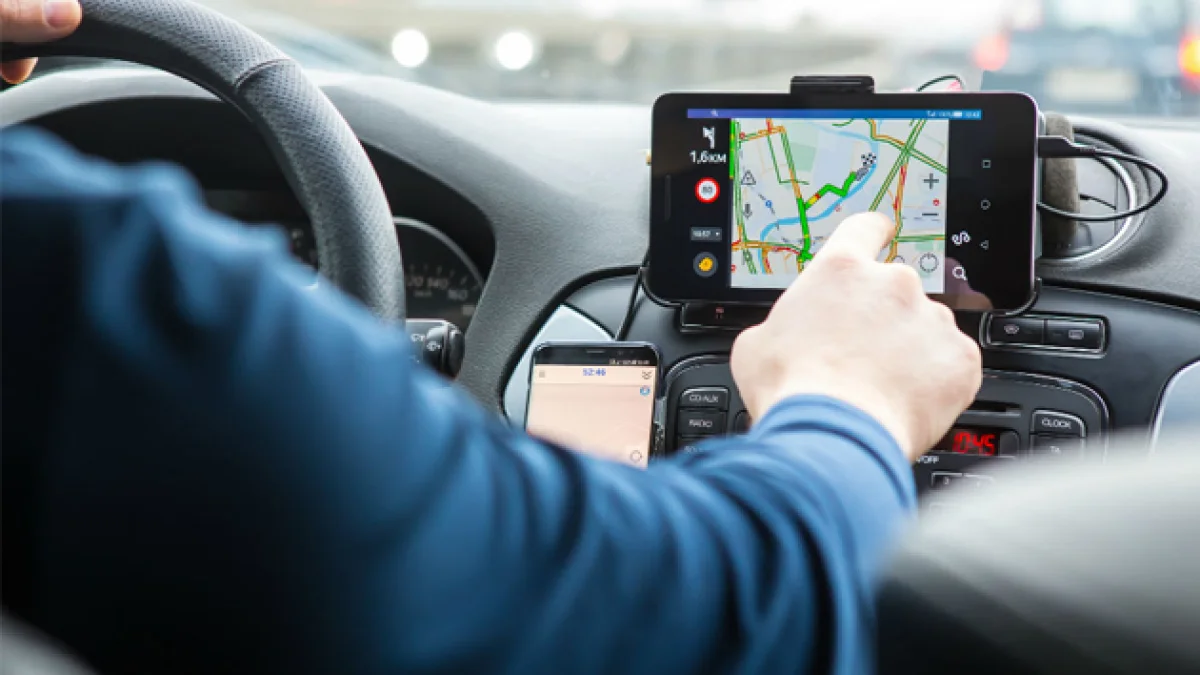 AI Is Redefining Navigation: Your Car Predicts Traffic Before It Happens