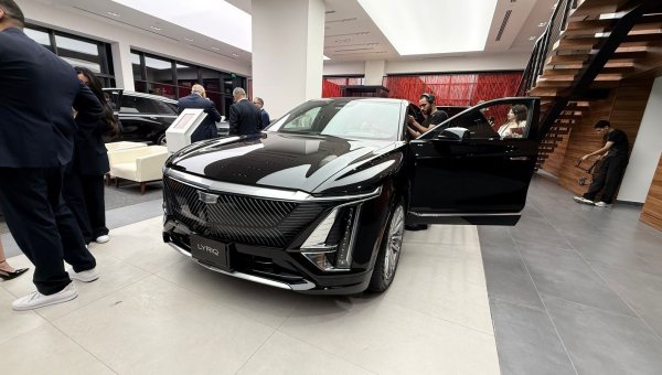 كاديلاك ليريك تنطلق رسميا في مصر بسعر يتجاوز 5.6 مليون جنيه
