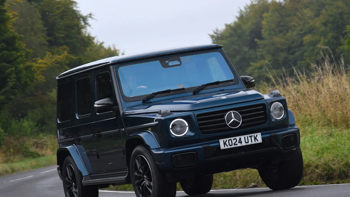 Mercedes G-Class Could Learn to Swim: Patent Reveals Floating System for Electric Version
