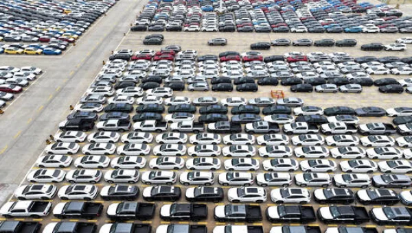 الجمارك تراجع القيم الاسترشادية للسيارات الصينية بعد رصد أخطاء في الفواتير
