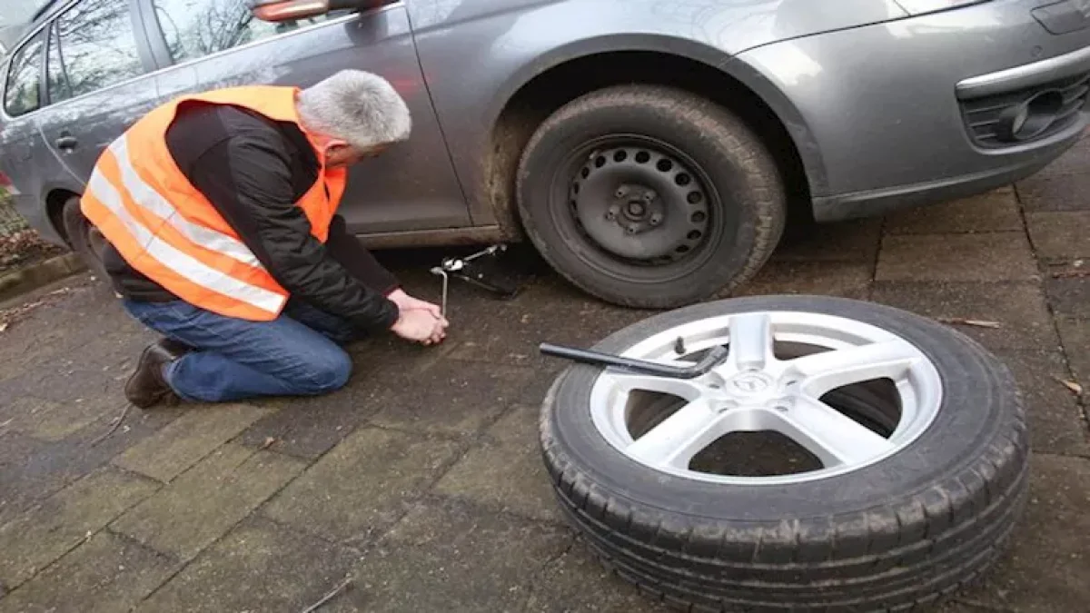 Why Rotating Your Front and Rear Tires Extends Their Life by 25%