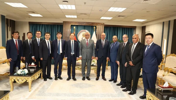 الإنتاج الحربي تبحث شراكة تكنولوجية مع CEC الصينية لتوطين إلكترونيات السيارات الذكية