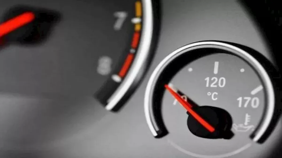 Engine Overheating Is a Real Danger: 12 Tips to Keep Your Car Cool in Summer and Winter