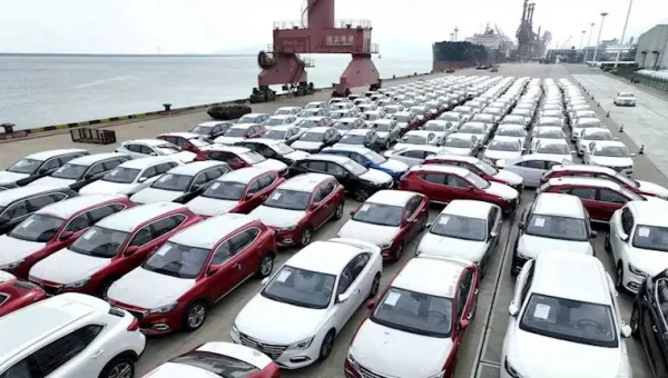 Egyptian Customs Settles the Debate: Expats' Car Initiative Ends, No Reopening for Registration
