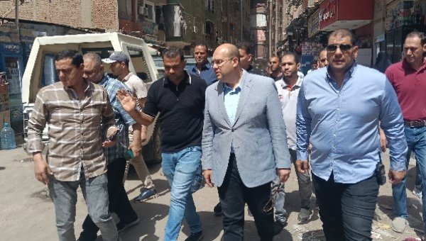 محافظ الجيزة يتفقد توسعة وتطوير شارع كفر طهرمس لتحسين حركة المرور