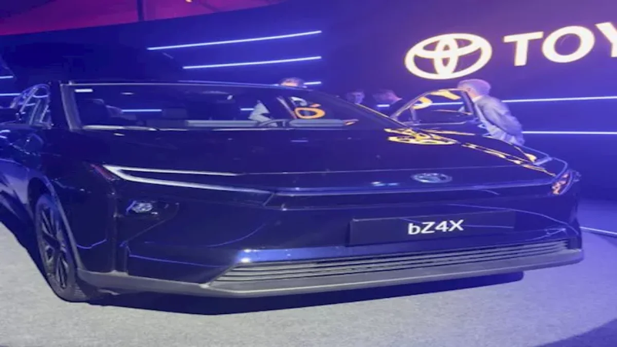 تويوتا bZ4X تصل مصر بمدى 567 كم وأداء يصل إلى 343 حصانًا