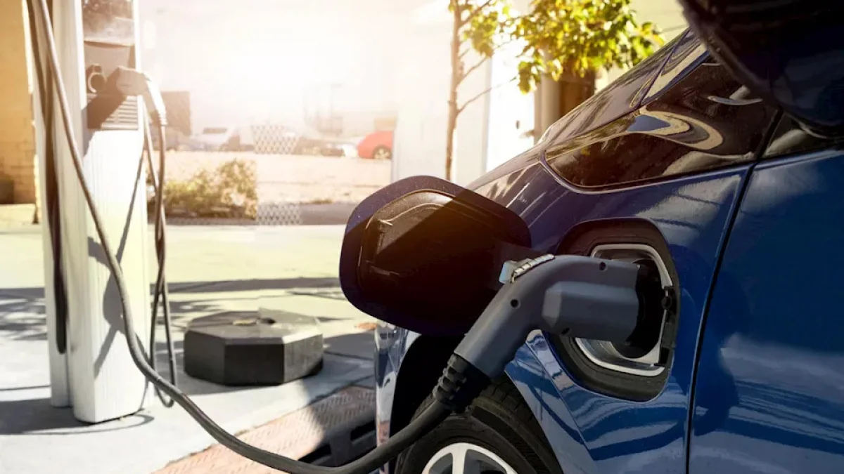 Britain Caught Between China and Europe: EV Tariffs Ignite a €24 Billion Battle