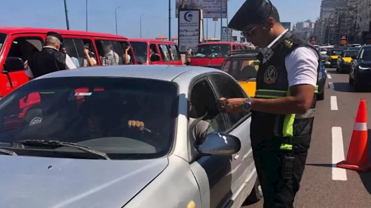 Your Car Without a Fire Extinguisher or First Aid Kit: Can Traffic Police Still Fine You?