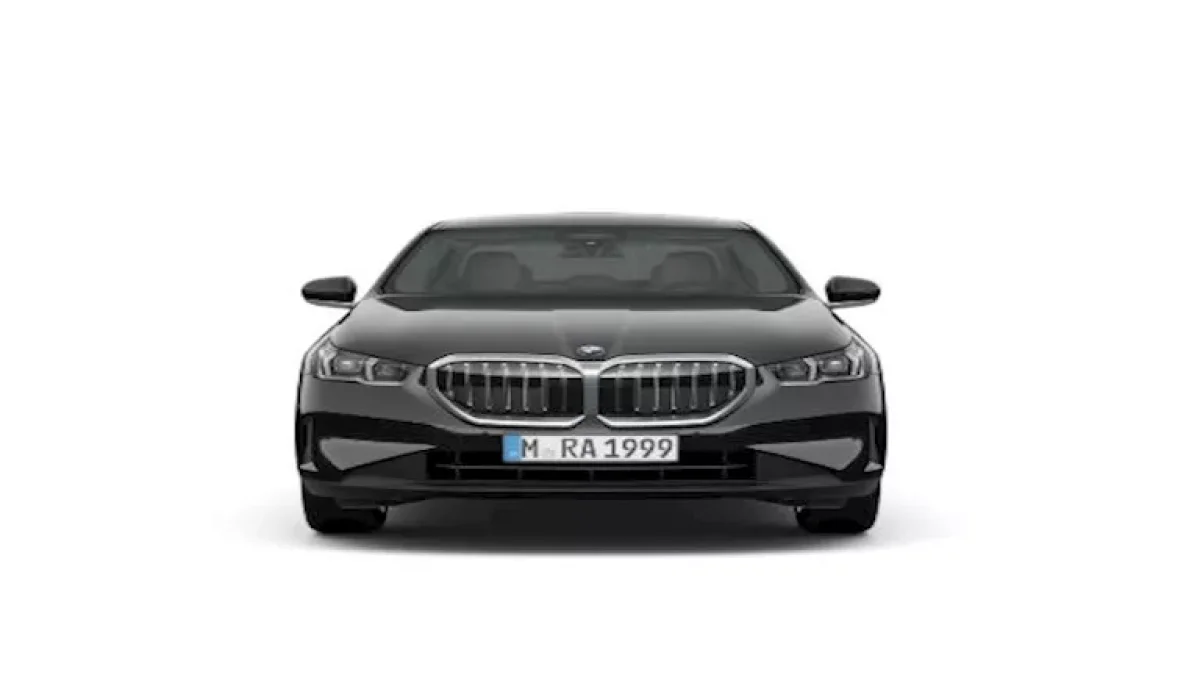 BMW 520i Executive Launches in Egypt at EGP 3.99 Million.. Full Specs Inside