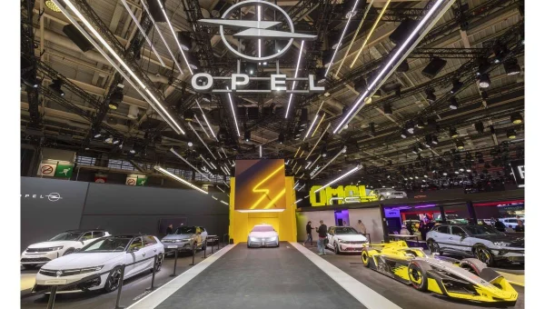 Opel Unveils High-Performance GSE Models at Paris Motor Show 2026