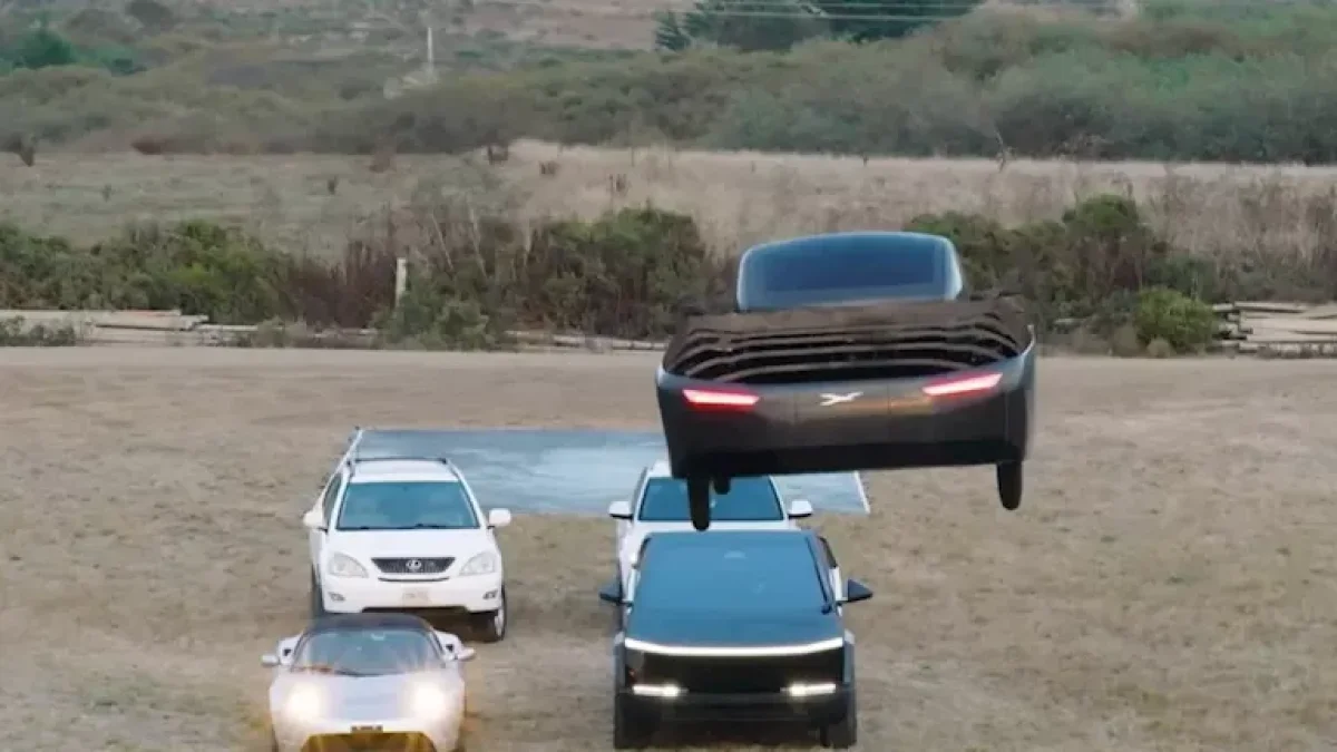 Alef Model A Flying Car Challenges Tesla Roadster in New Video
