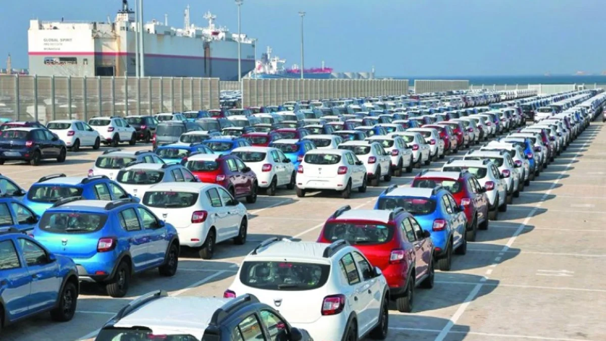 مشروع قانون جديد يخفض أسعار سيارات الشباب بإعفاء 5 ضرائب ورسوم