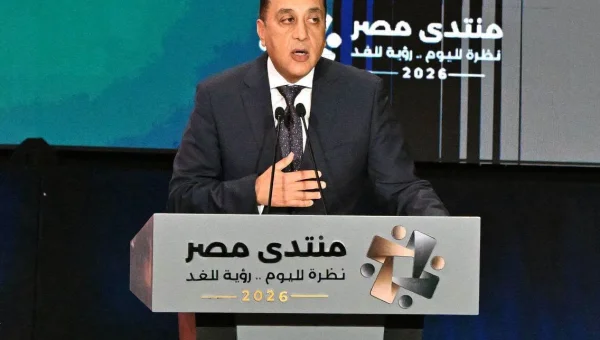 Egypt PM: 5 New Tunnels and 17 Floating Bridges to Link Sinai to Mainland