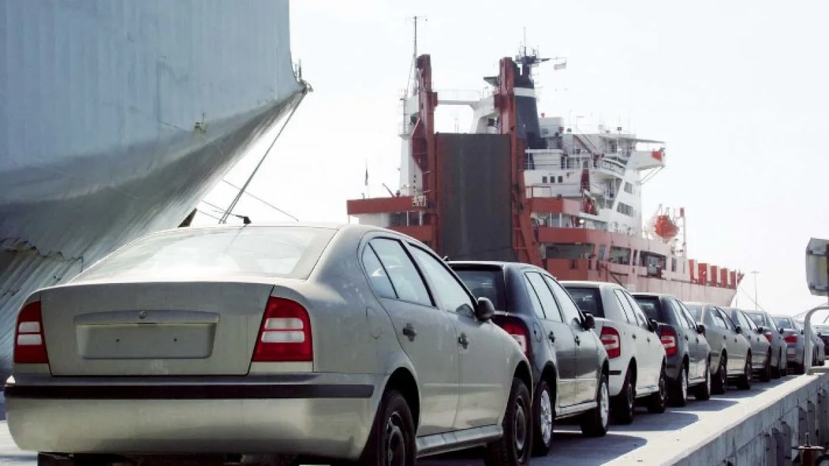 Egyptian Car Dealers Re-Export Slow-Moving Models to UAE and Libya