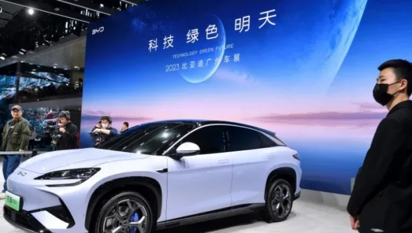 China Car Sales Set to Drop to 18.5 Million Units in 2026