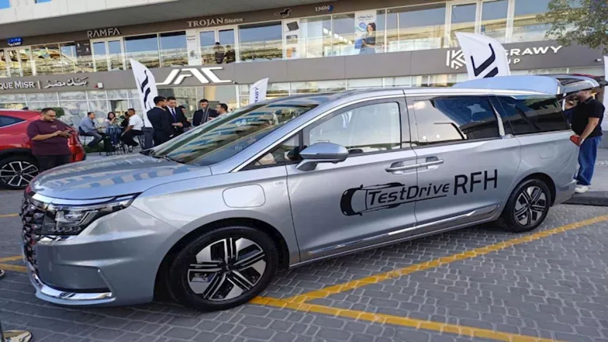 جاك RF8 الهجينة تصل مصر بـ416 حصانًا.. هل تهدد عرش BYD M9؟