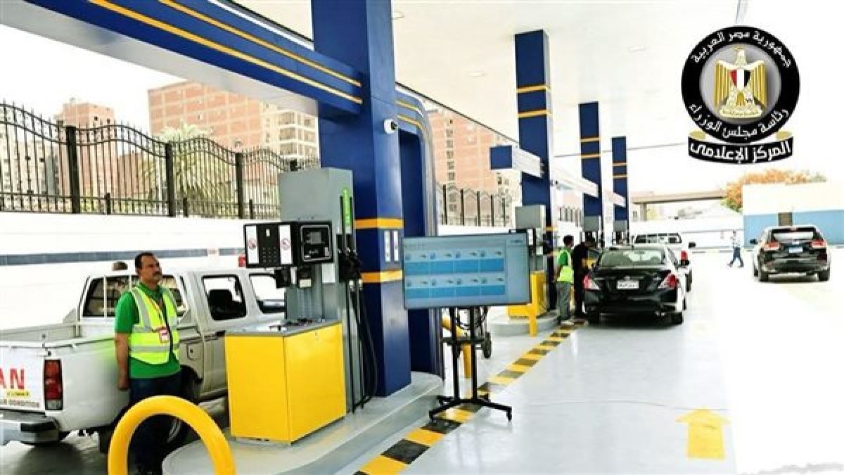 محافظة القاهرة تحقق وفراً سنوياً يتجاوز مليون لتر وقود عبر محطة التموين الذكية