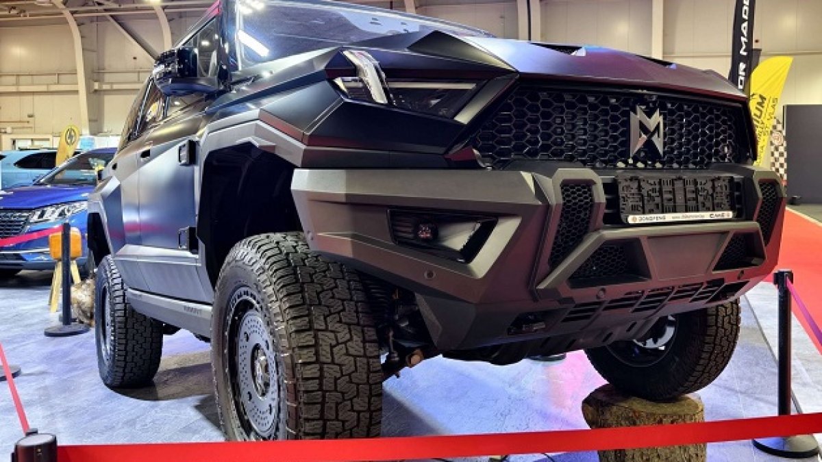 M HERO 1 2026: 805 HP and Military Tech Draw Global SUV Enthusiasts